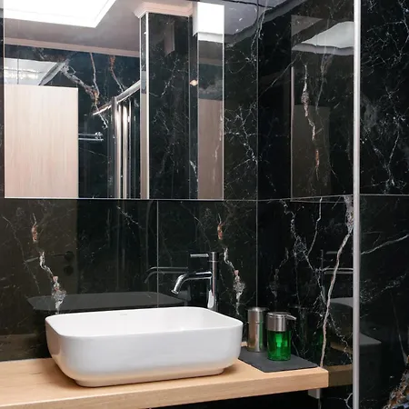 Luxe By Superhost Hub Apartment Athens